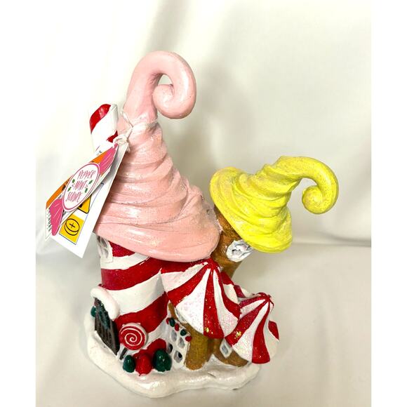Holiday GINGERBREAD HOUSE Candy Land Sweet Treat Holiday House LIGHTS UP 9.75" - Picture 3 of 8